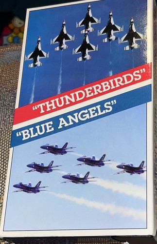 Thunderbirds blue angels - thunderbirds,